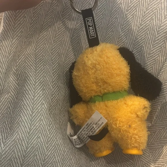Disney Pop Mart Pluto Keychain - Picture 3 of 5